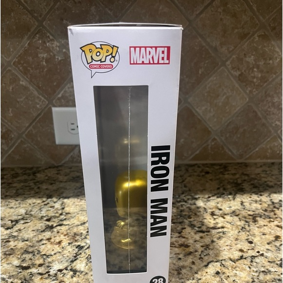 Iron man funko pop x comic book combo issue# 28 - Picture 2 of 3